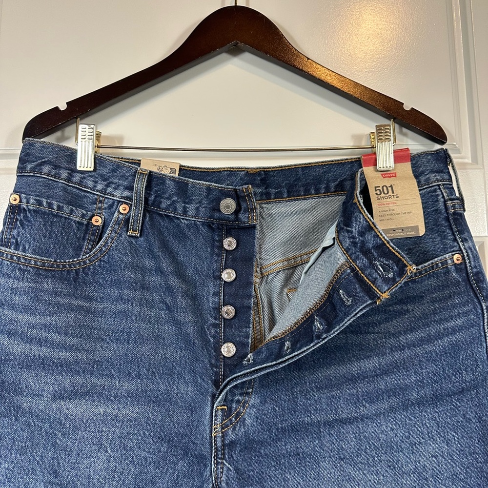 Levi's Mid Wash Blue Jean Shorts - Picture 5 of 14
